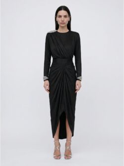 שמלה Grace Long Dress שחורה של DODO BAR OR על הדוגמנית EVA