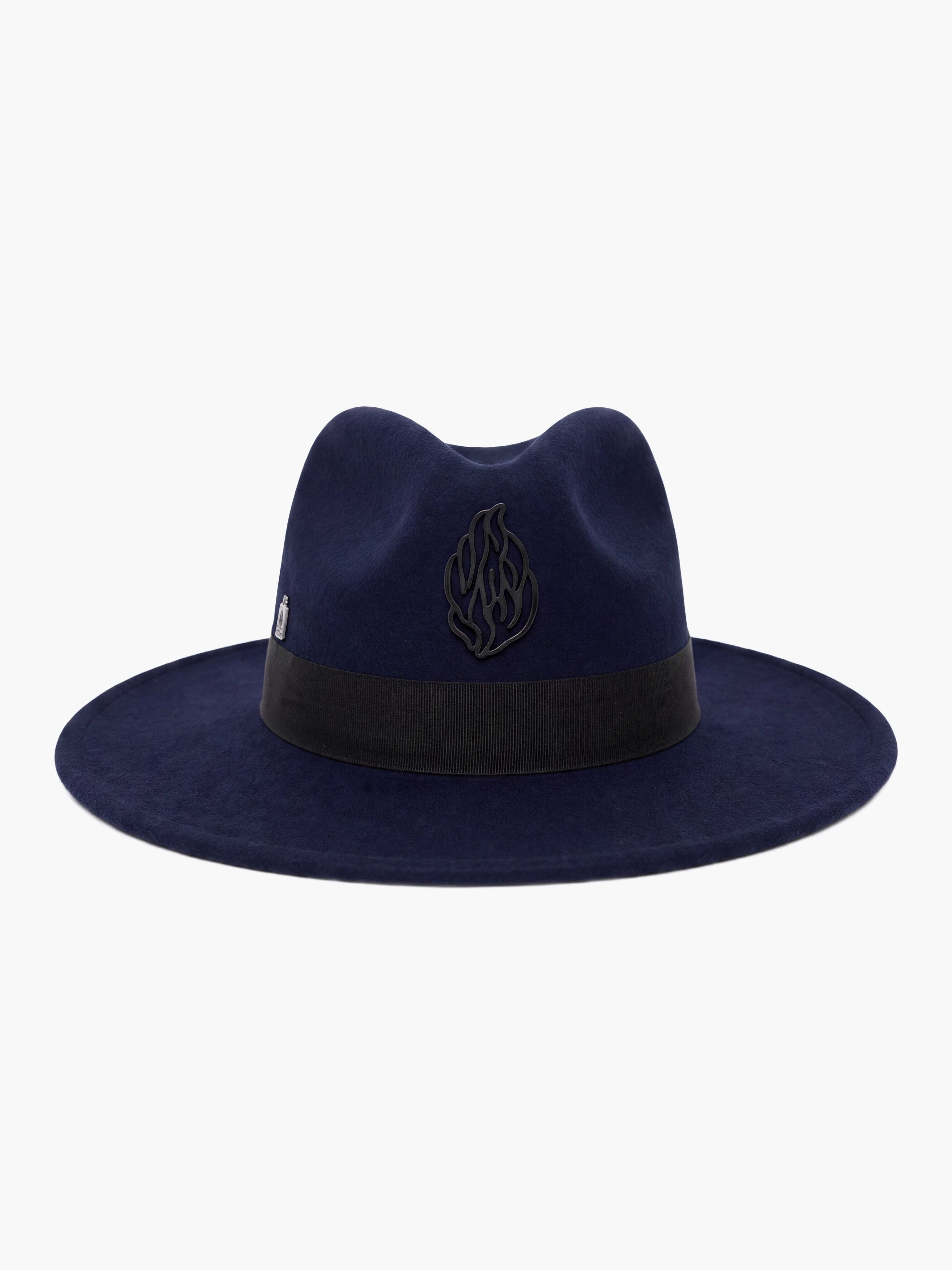 moriel-gutgold-haesh-hat-blue-main-63812 כובע האש שלי נשים כחול של MORIEL GUTGOLD