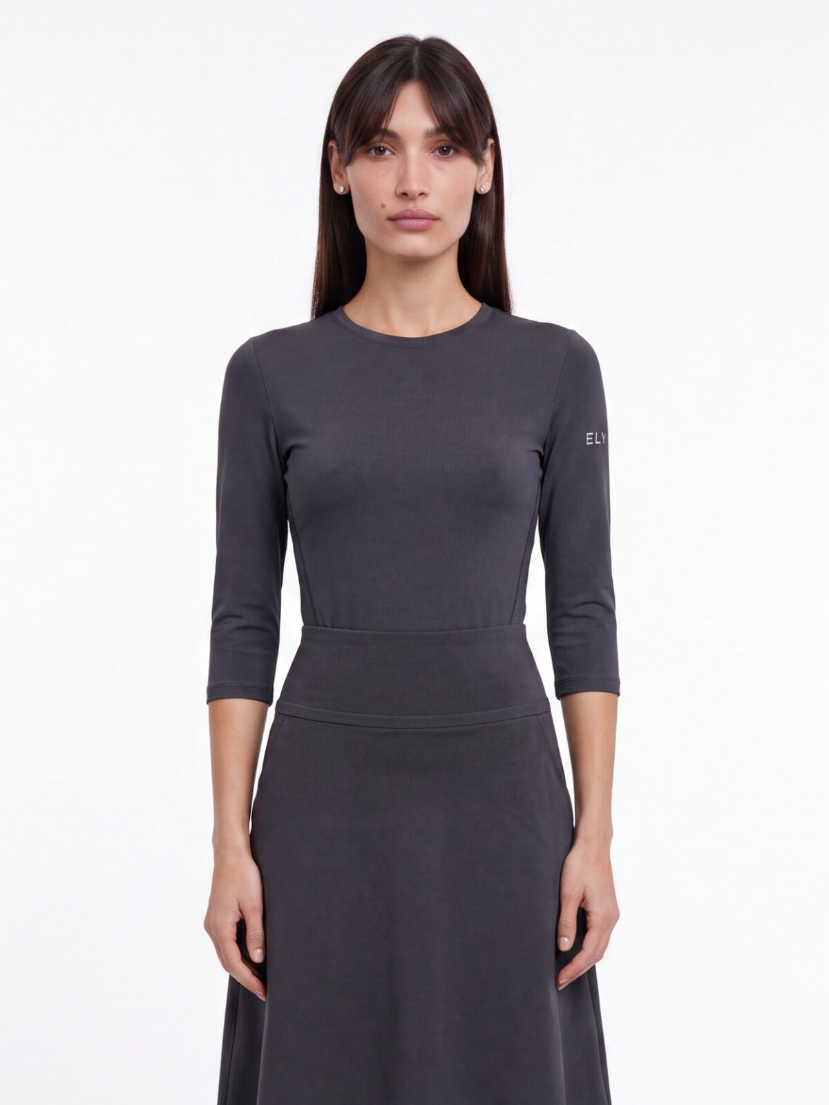 ely-active-three-quarter-dark-grey-model-image Model image