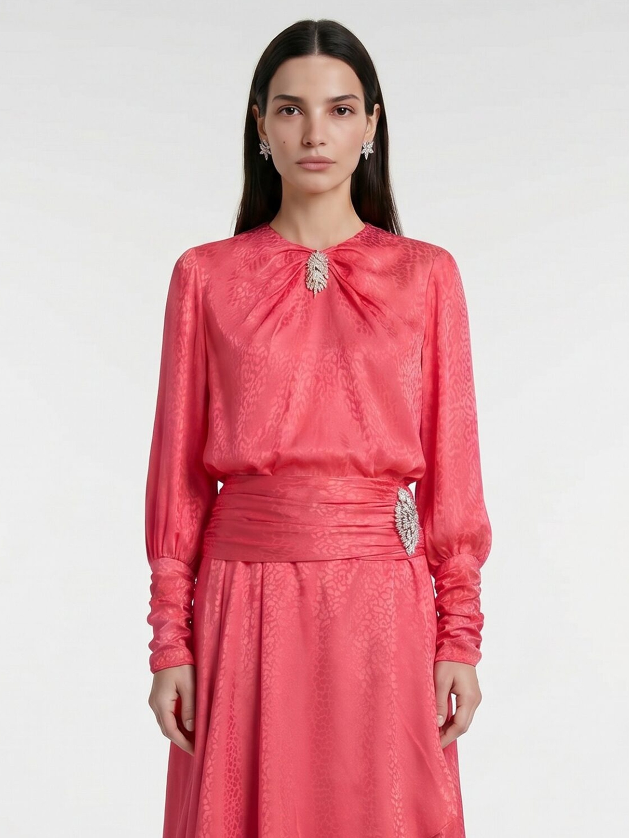 dodo-bar-or-veronica-shirt-pink-close-crop-main-63781 חולצת Veronica ורודה של DODO BAR OR על דוגמנית