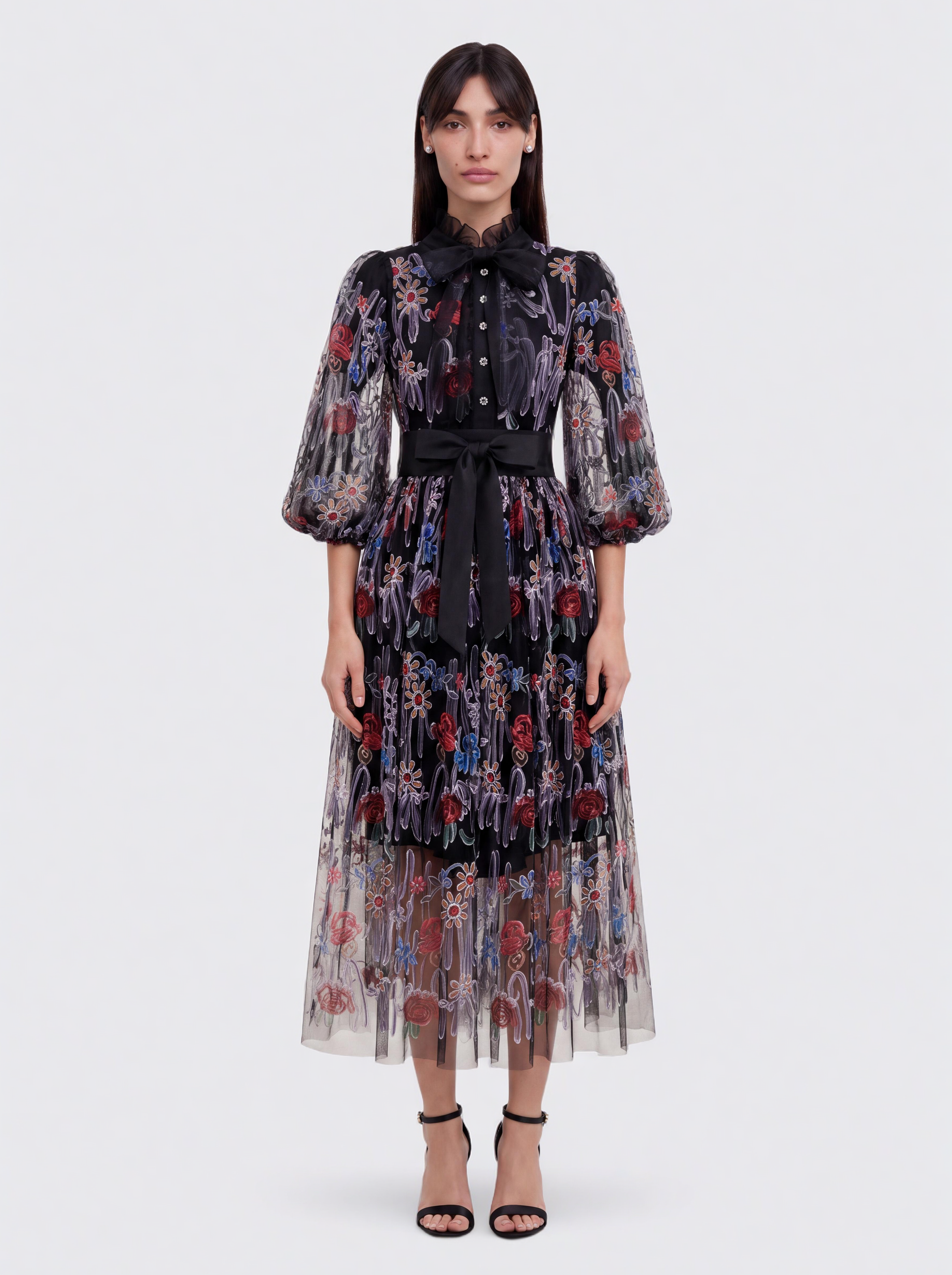 shimmer-pari-black-floral-bella-2026-09-04 שמלת PARI פרחים שחורים של SHIMMER על Bella